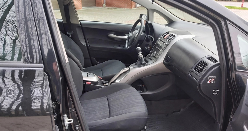 Toyota Auris cena 12500 przebieg: 285000, rok produkcji 2007 z Pionki małe 277